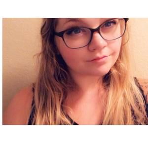 Meet your Posher, Michaela